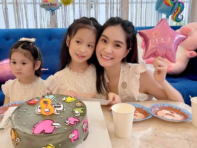 Đại gia Quận 7 tuyên bố 'trích' nguyên căn biệt thự xây khu vui chơi tặng con gái, nhưng mãi vẫn là bản vẽ với ảnh sưu tầm