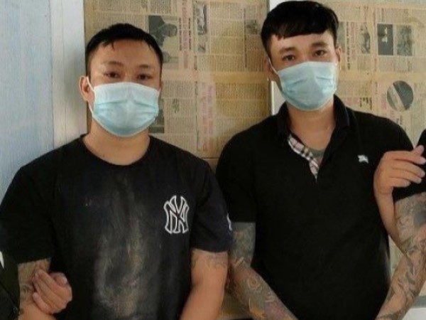 Hai đối tượng giết người bị truy nã, thuê trọ ở chung