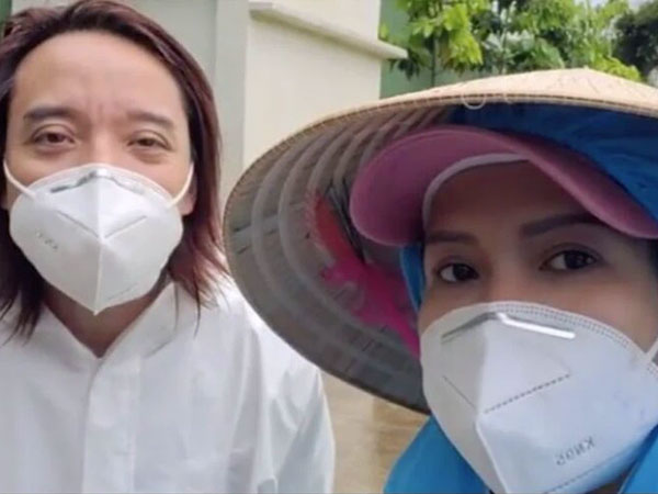 Việt Hương livestream chào tạm biệt mọi người ngày cuối phát quà: 'Tôi xin được khép lại hoạt động hai tháng qua'