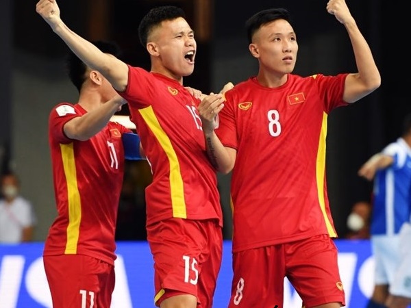 Tuyển futsal Việt Nam được lên dây cót tinh thần trước trận đánh quan trọng với Panama