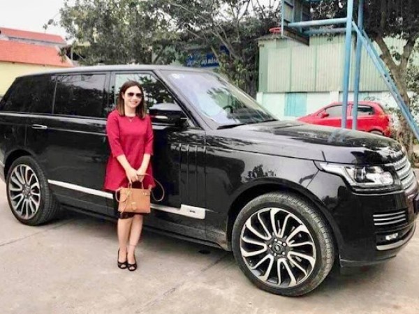 Thủ đoạn tinh quái của Ngân 'gốm' khi đưa khách hàng vào 'tròng'