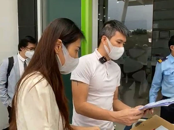 Phản ứng của dân mạng về livestream của Thủy Tiên: Kẻ hụt hẫng vì quá chớp nhoáng, người động viên và kiên nhẫn chờ đợi bản sao kê 18.000 trang hoàn chỉnh