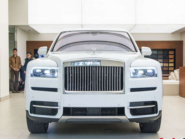 Rolls-Royce công bố phí bảo dưỡng tại Việt Nam: 1 lần/năm, 'mất' một chiếc Kia Morning