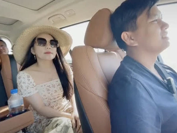 Chuyện tình của triệu phú đô la Vương Phạm và vợ, 'chốt đơn' nhanh gọn lẹ bằng 1 câu: Cưới tui đi, tui tặng bà chiếc xe!