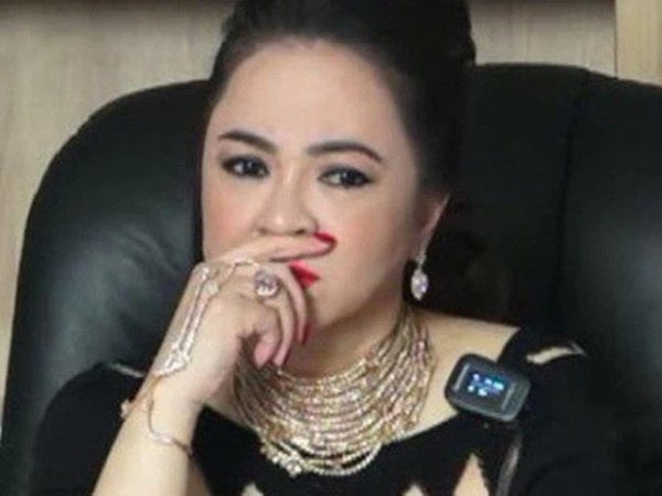 Nữ doanh nhân Đại Nam viết tâm thư kêu cứu bác Nguyễn Phú Trọng, nhắc tên hàng loạt nghệ sĩ làm từ thiện