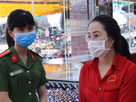 Vụ nữ nhân viên trộm 2.380 nhẫn vàng ở Bình Phước: Tính tình hiền lành, suốt hơn 4 năm đi làm chưa từng nghỉ ngày nào