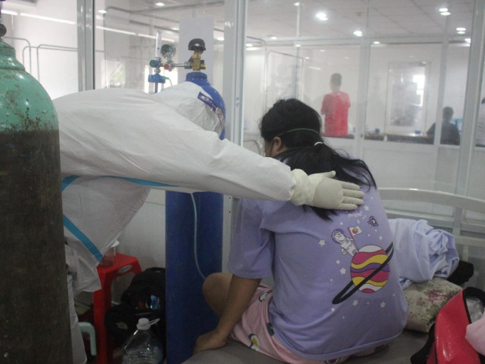 Vì sao người béo phì mắc Covid-19 thường chuyển nặng? Chuyên gia lý giải về 'cơn bão cytokine'