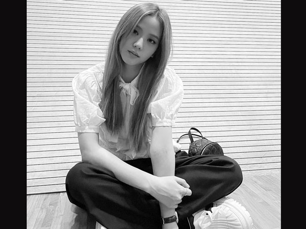 Top 5 nữ thần tượng Kpop dáng thấp bé nhưng mặc siêu đẹp: Ấn tượng nhất là mỹ nhân 1m57 của Red Velvet