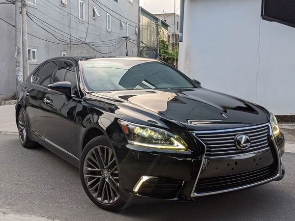 Thợ Việt độ Lexus LS 460L 2007 lên đời 2017 hết 400 triệu đồng, 'chuẩn form' đến mức người thường khó nhận ra