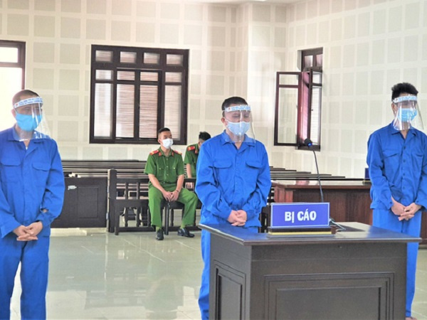 Kẻ cầm đầu đường dây ma túy từ châu Âu về Đà Nẵng lĩnh án tử hình, 2 đàn em nhận án tù chung thân