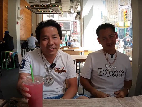 Hỏi 'Nếu có 10 triệu đô sẽ làm gì đầu tiên?', Khoa Pug cười tươi đáp: Xoá kênh YouTube luôn…