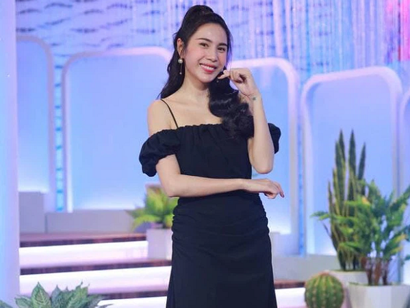 Thủy Tiên: 'Nhà mình có rất nhiều két sắt, nhưng anh Vinh không biết mật mã két để tiền!'