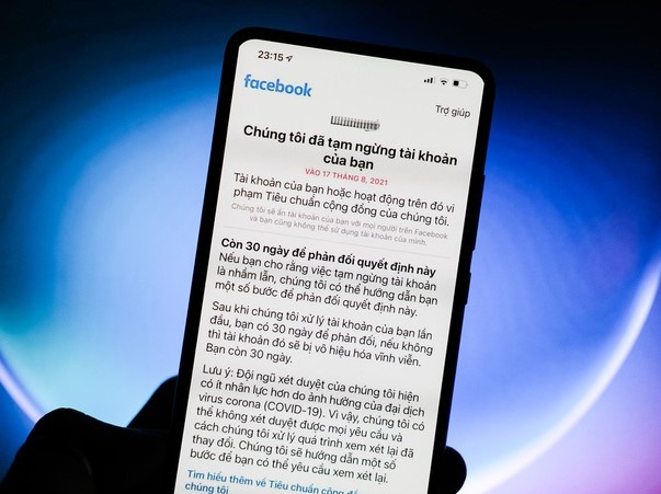 Hàng loạt tài khoản Facebook tại Việt Nam tiếp tục bị 'bay màu', nguyên nhân do share clip nhạy cảm?