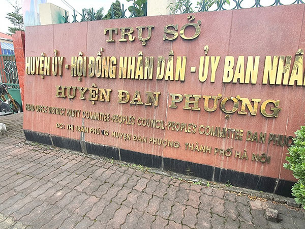 Kỷ luật chủ tịch, phó chủ tịch xã ở Hà Nội để đưa tang đông người lúc giãn cách