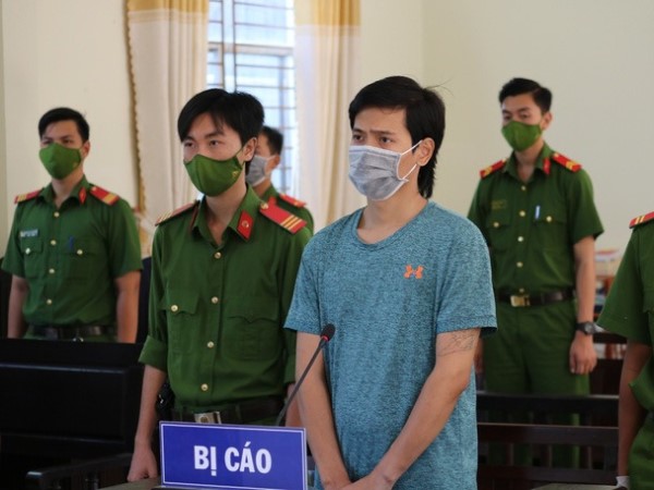 Cái kết của gã xe ôm đột nhập khu phong tỏa thăm bạn gái, chém bị thương trung tá công an