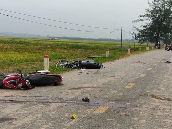 Vụ tai nạn kinh hoàng đêm Trung thu khiến 7 người thương vong: 6 nạn nhân là học sinh cấp 2 và 3