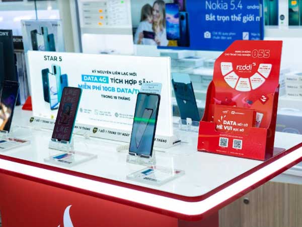 Thương vụ 300 tỷ đồng, cuộc chơi 'sân lạ' của tỷ phú Nguyễn Đăng Quang