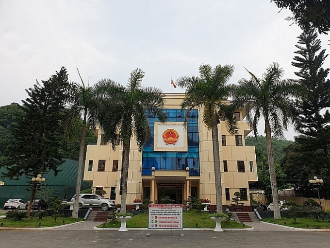 Nhiều cán bộ nợ như 'chúa chổm', huyện phải ra văn bản chấn chỉnh