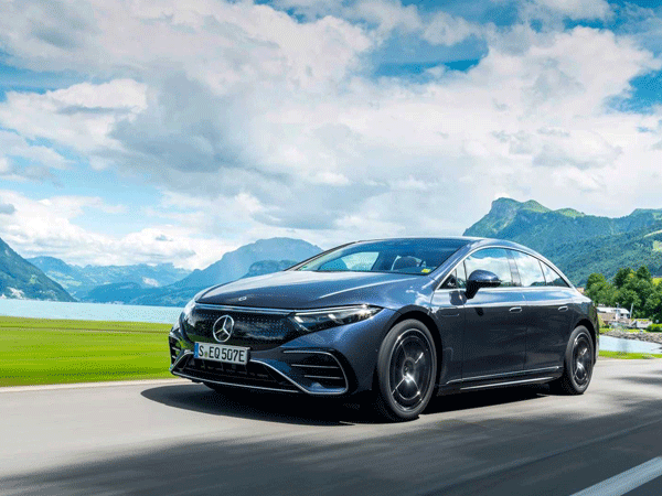 Mercedes-Benz EQS 2022 chốt giá rẻ hơn S-Class, về Việt Nam có thể tới 4 tỷ đồng