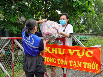 NÓNG: HĐND TP HCM thông qua gói hỗ trợ thứ 3, yêu cầu chính quyền triển khai ngay