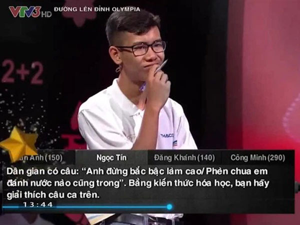 Đường Lên Đỉnh Olympia đánh đố thí sinh bằng 1 câu hỏi ca dao tục ngữ, tưởng khó nhưng dân chuyên Hóa giải vèo 2 giây là xong