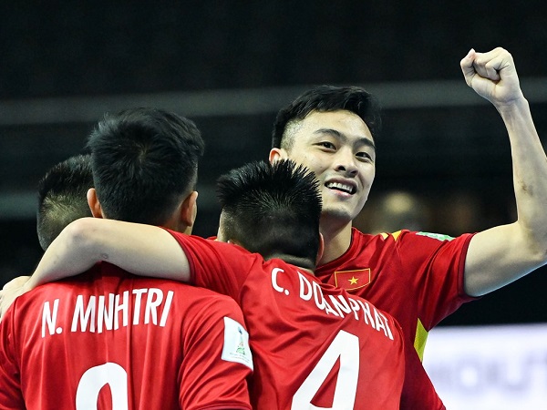 Ngày mai, tuyển futsal Việt Nam lên đường về nước