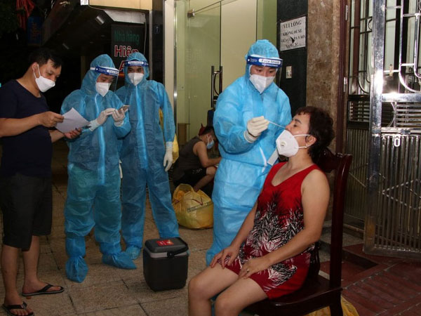 Nhiều công nhân Công ty xi măng Bút Sơn mắc Covid-19