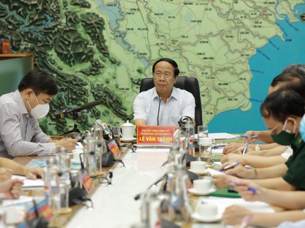 Phó Thủ tướng Lê Văn Thành: 'Tất cả tàu, thuyền phải vào bờ hoặc tìm nơi trú ẩn an toàn’
