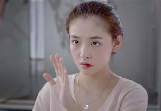 Chồng phàn nàn đưa 4 triệu/tháng vợ tiêu sạch, tôi tức quá liền nấu món lạ kèm lời tuyên bố khiến anh im bặt