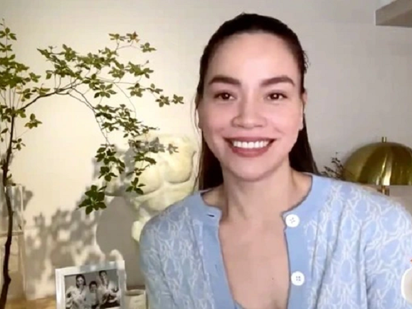 Hồ Ngọc Hà - Đức Trí vui vẻ ôn lại kỷ niệm thuở còn mặn nồng
