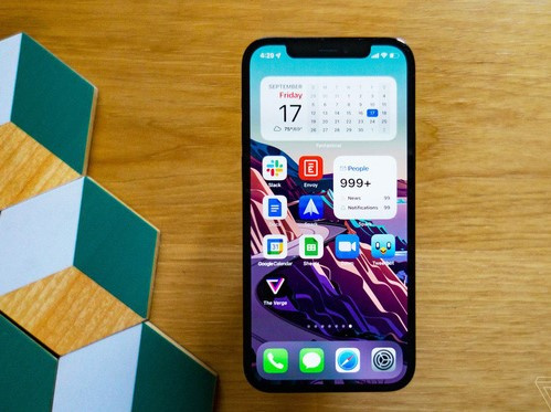 iOS 15 vừa ra mắt đã dính lỗ hổng bảo mật cho phép vượt qua màn hình khóa