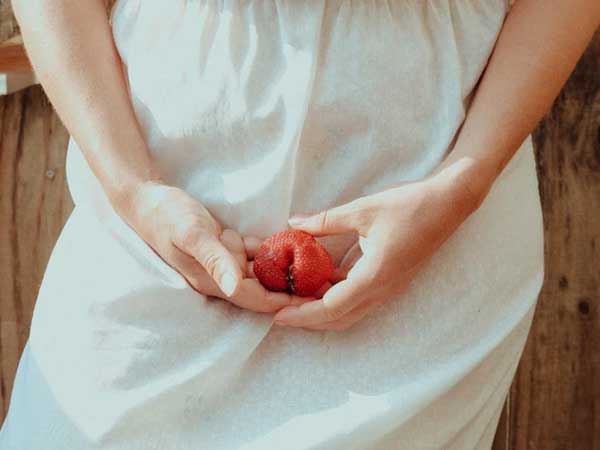 Sau kỳ kinh nguyệt, nếu thấy 2 hiện tượng bất thường này thì có thể ung thư cổ tử cung đã âm thầm xuất hiện và di căn
