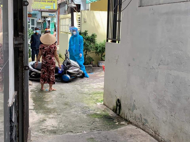 Nguyên nhân vụ ẩu đả giữa nhân viên y tế lấy mẫu xét nghiệm và người dân ở TP.HCM