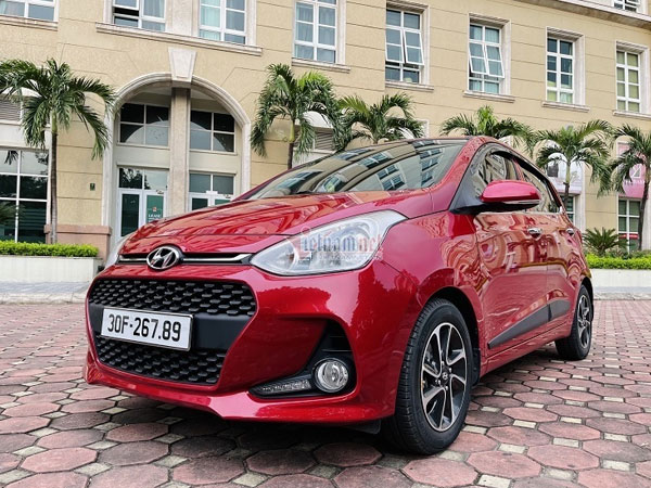 Hyundai Grand i10 cũ đời 2018 đội giá 600 triệu nhờ biển đẹp