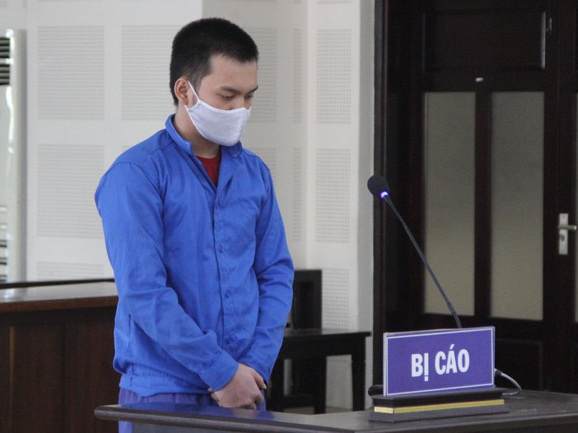 Đâm chủ nợ trọng thương vì bị đòi nợ đêm giao thừa lĩnh 8 năm 6 tháng tù