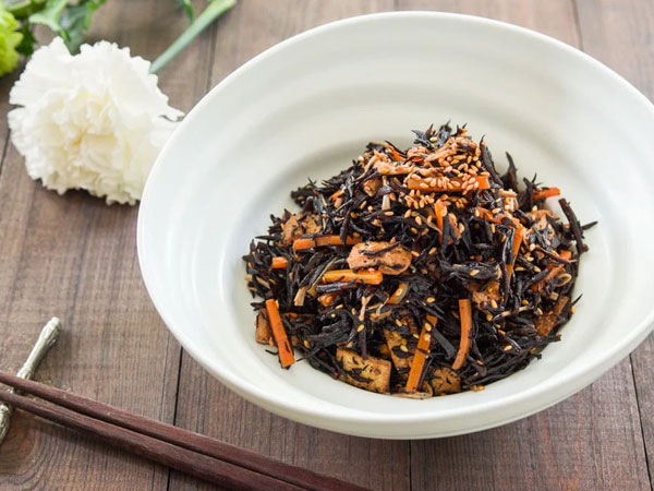 Loại rau giúp trường thọ mà người Nhật rất thích, giàu canxi hơn cả sữa nhưng nhiều người vẫn chưa biết để áp dụng