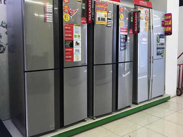 Tủ lạnh giảm giá 'sập sàn', chưa đến 5 triệu mua được hàng ngon