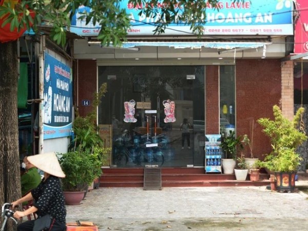 NÓNG: Khởi tố người bố vụ bé gái 6 tuổi tử vong sau khi bị đánh do 'tiếp thu chậm' ở Hà Nội