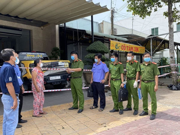 ​Vì sao nữ giám đốc bị tố làm lây dịch Covid-19 được xuất viện khi còn dương tính?
