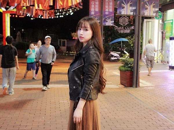 Trước tin đồn sắp mất trắng thê thảm vì rơi vào 'bẫy' đầu tư, Lý Tử Thất bất ngờ có động thái lạ khiến netizen vô cùng thắc mắc