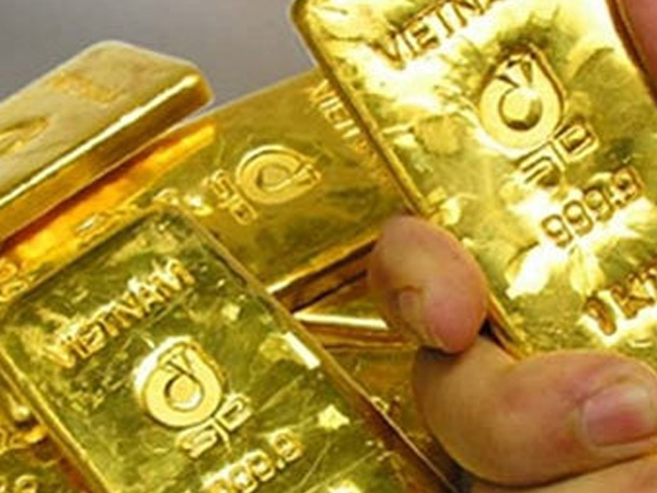 Giá vàng hôm nay 29/9: Đảo chiều, lao dốc xuống đáy