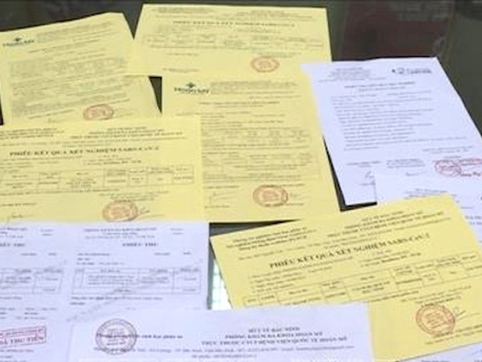 Phát gần 2 nghìn giấy xét nghiệm Covid-19 âm tính nhưng để trống thông tin người xét nghiệm