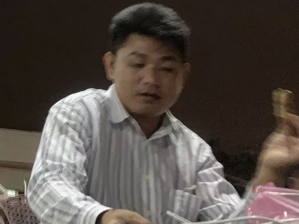 Truy tìm tài xế xe 'luồng xanh' cho thiếu nữ mắc Covid-19 đi nhờ