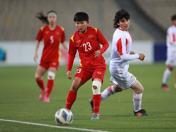 Tuyển nữ Việt Nam nhận thưởng nóng sau khi giành vé dự VCK Asian Cup 2022