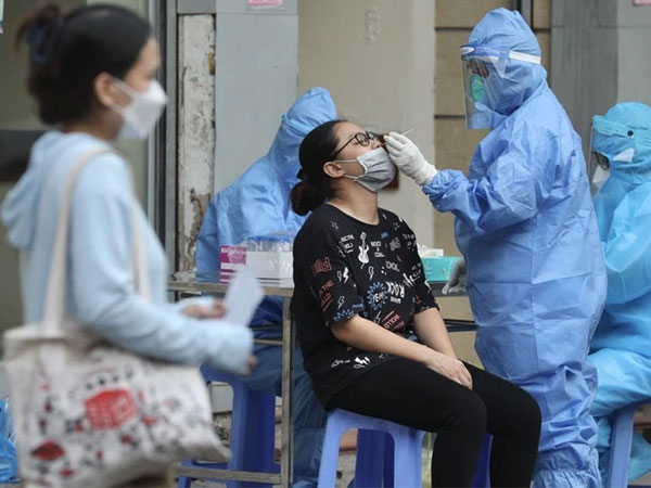 Ngoài Hà Nội, 3 tỉnh khác đã phát hiện người về từ Bệnh viện Việt Đức mắc Covid-19