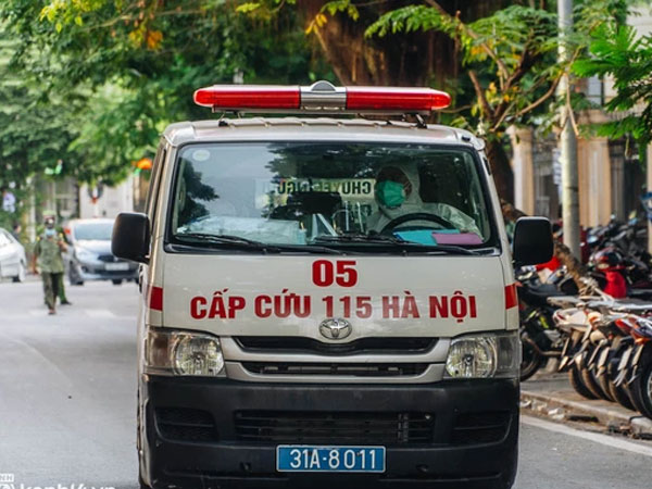 Hà Nội phát hiện 7 ca Covid-19 cộng đồng, dịch 'tấn công' BV, chuyên gia nói gì?