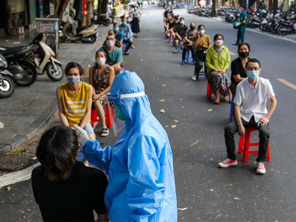 Bệnh viện Việt Đức: 2 khoa đã ghi nhận ca dương tính, tạm dừng tiếp nhận bệnh nhân mới
