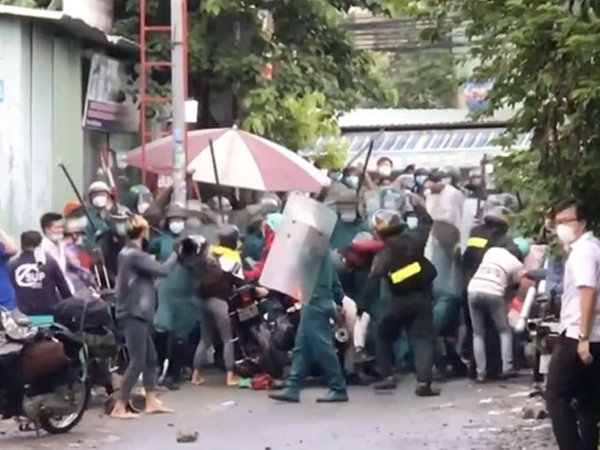 500 người gây rối, định 'thông chốt' về quê khi bị chặn lại ở Bình Dương: Giám đốc Công an tỉnh nói gì?