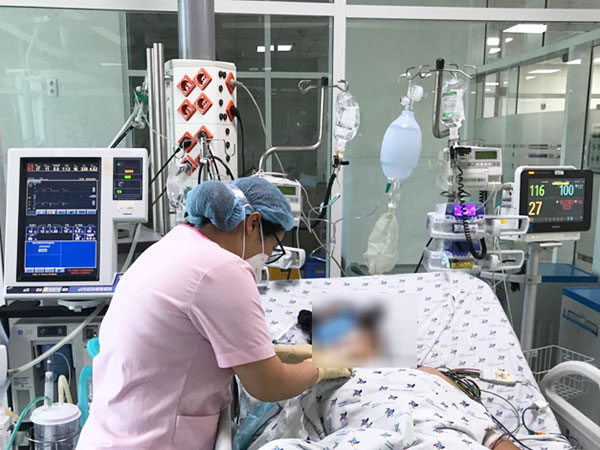 Giận bạn trai, bé gái 14 tuổi tự tử bằng thuốc trừ sâu