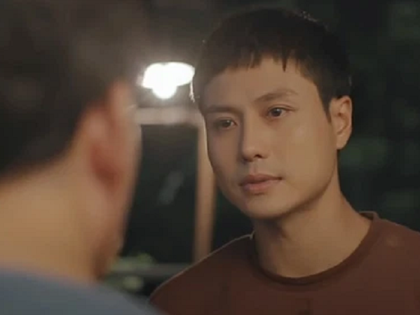 11 tháng 5 ngày: Kịch bản 'Bỗng dưng muốn khóc' lặp lại, Đăng nhận tiền của ông Vinh, tuyên bố quan hệ với Nhi chỉ là lợi ích